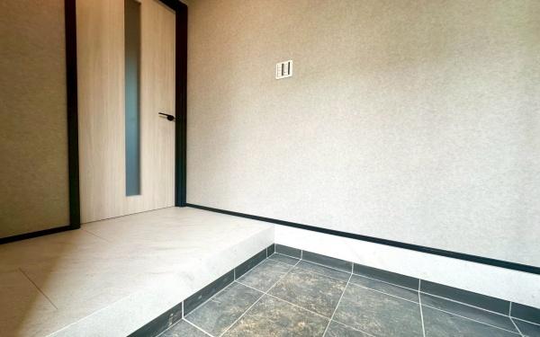 磯子区岡村4丁目　全6棟A号棟