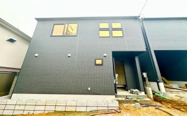 磯子区岡村4丁目　全6棟A号棟