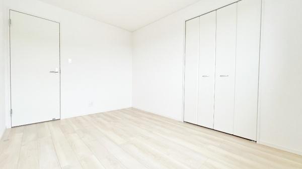 青葉区奈良町 全2棟2号棟(洋室)