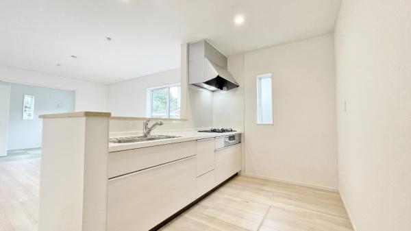 青葉区奈良町 全2棟2号棟(キッチン)