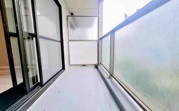 ニューシティ東戸塚南の街1号館(バルコニー)