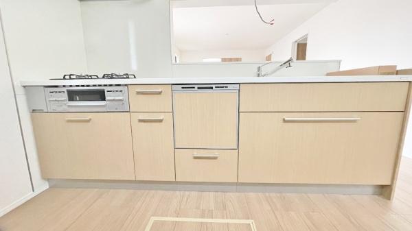 青葉区市ヶ尾町 全1棟(キッチン)