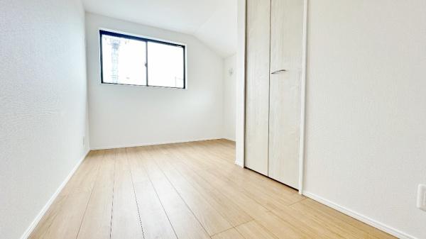 青葉区市ヶ尾町 全1棟(洋室)