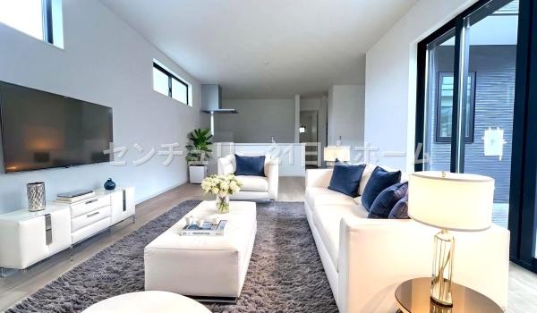 神奈川区白幡仲町1号棟(リビング)