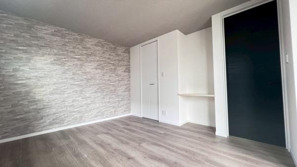 旭区鶴ヶ峰本町　全１棟