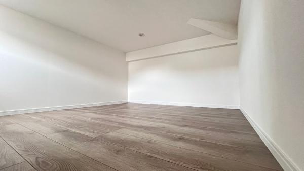 旭区鶴ヶ峰本町　全１棟