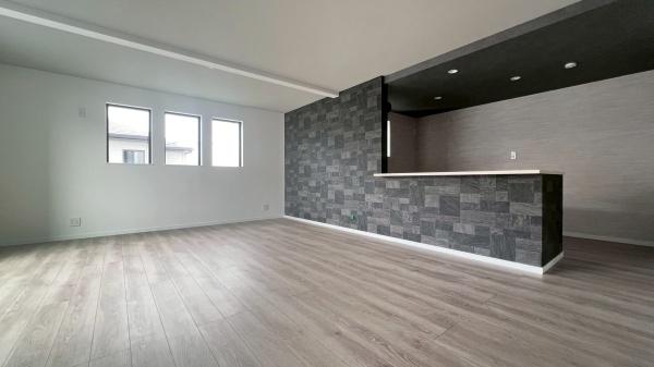 旭区鶴ヶ峰本町　全１棟