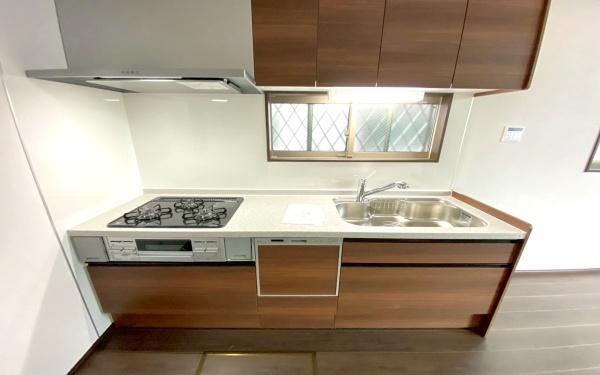 南区永田山王台　全１棟