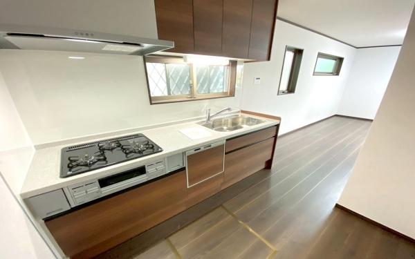 南区永田山王台　全１棟