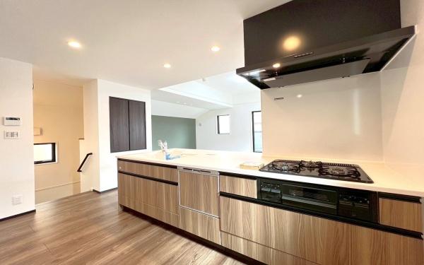 中区本牧荒井 全2棟B号棟(キッチン)