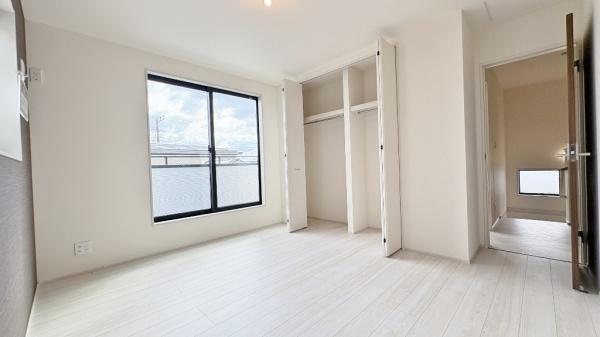 港北区下田町3丁目 全3棟2号棟(洋室)