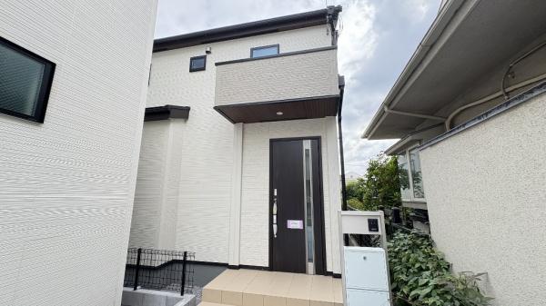 港北区下田町３丁目　全３棟２号棟
