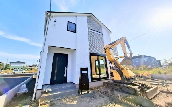 戸塚区小雀町　全2棟1号棟