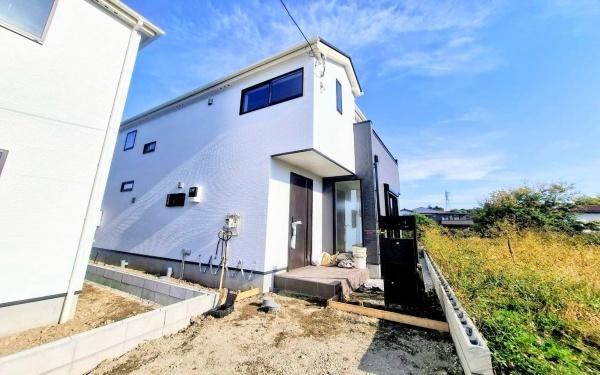 戸塚区小雀町　全2棟2号棟