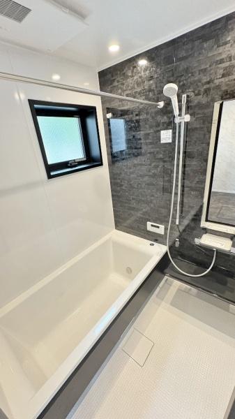茅ケ崎市高田１丁目　全１棟