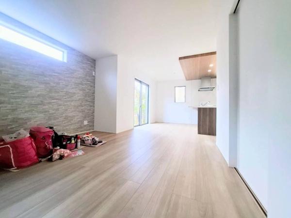 鎌倉市手広　全３棟１号棟