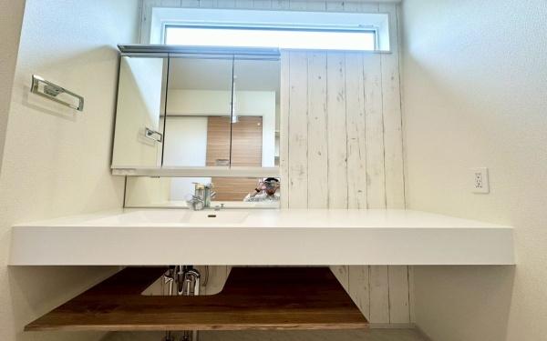 金沢区釜利谷西４丁目