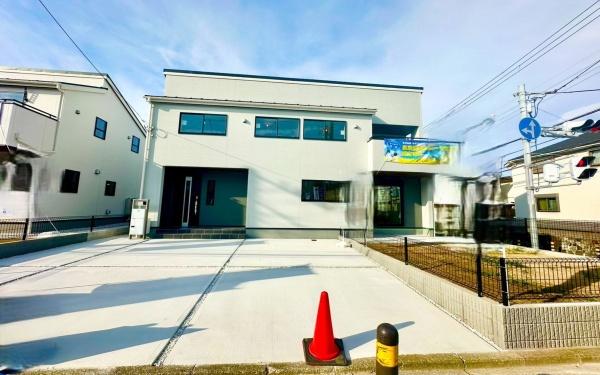 金沢区高舟台２丁目　全２棟２号棟