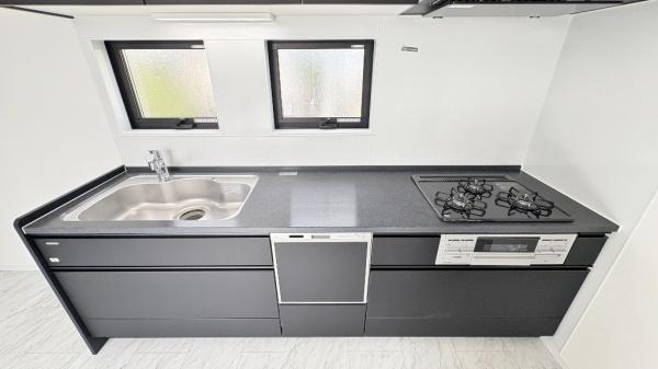 藤沢市鵠沼橘２丁目　全２棟Ａ号棟