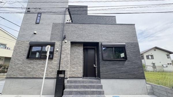 藤沢市鵠沼橘２丁目　全２棟Ａ号棟