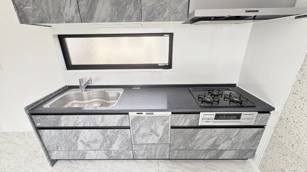 藤沢市鵠沼橘２丁目　全２棟Ｂ号棟