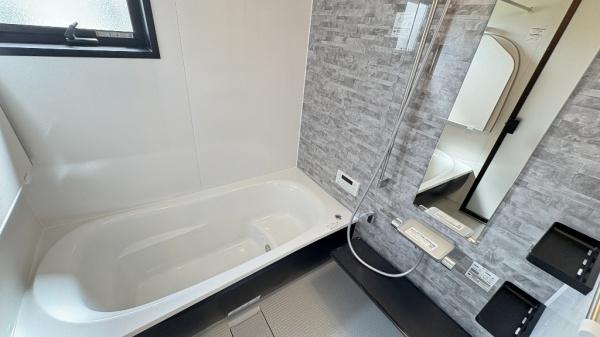 藤沢市鵠沼橘２丁目　全２棟Ｂ号棟