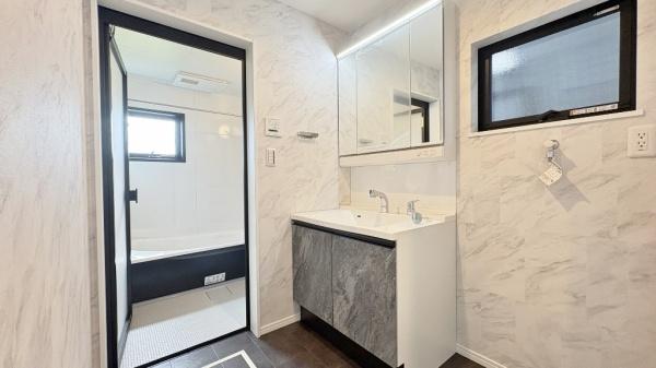 藤沢市鵠沼橘２丁目　全２棟Ｂ号棟