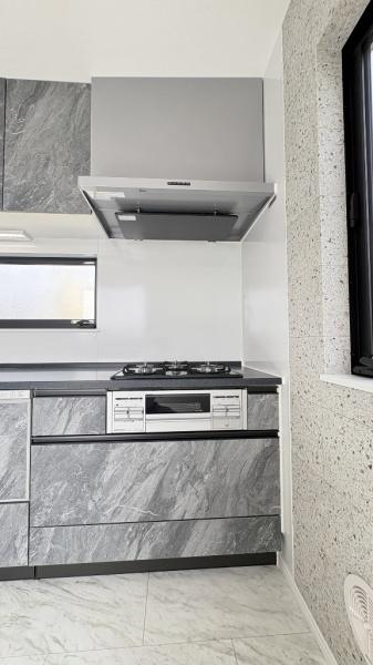 藤沢市鵠沼橘２丁目　全２棟Ｂ号棟