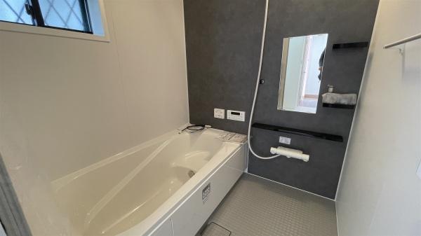 港南区笹下６丁目７期　全１棟