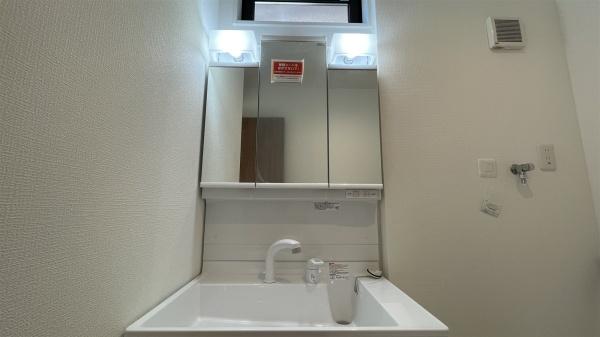 港南区笹下６丁目７期　全１棟