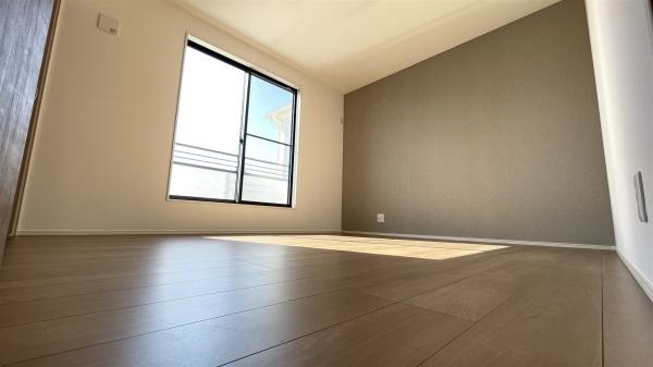 港南区笹下６丁目７期　全１棟