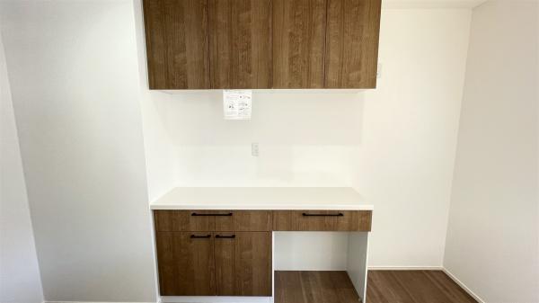 港南区笹下６丁目７期　全１棟