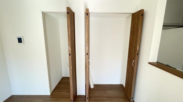 港南区笹下６丁目７期　全１棟