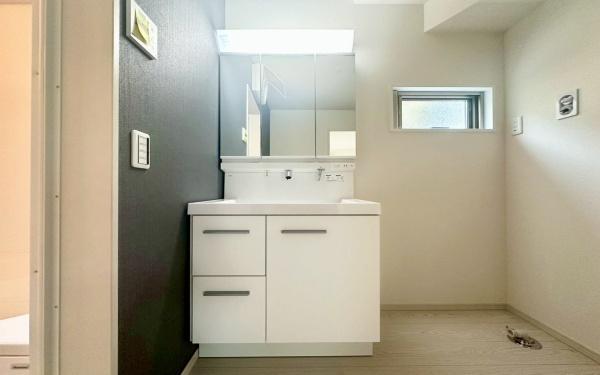 金沢区高舟台２丁目