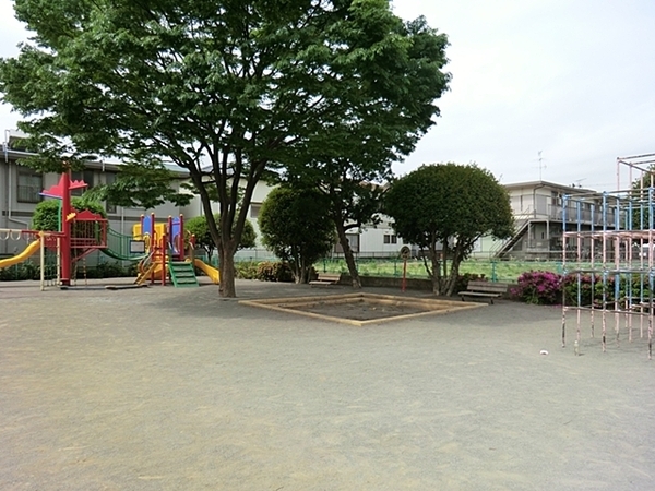 川崎市中原区井田杉山町の新築一戸建(井田杉山町北公園)