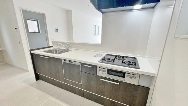 瀬谷区三ツ境　全２棟２号棟