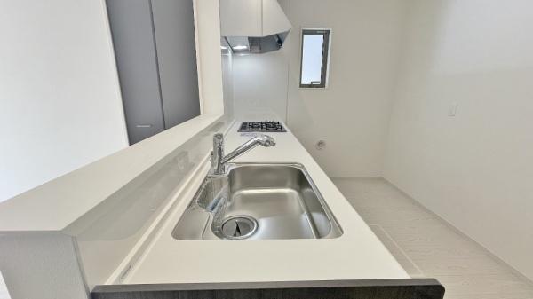 瀬谷区三ツ境　全２棟２号棟