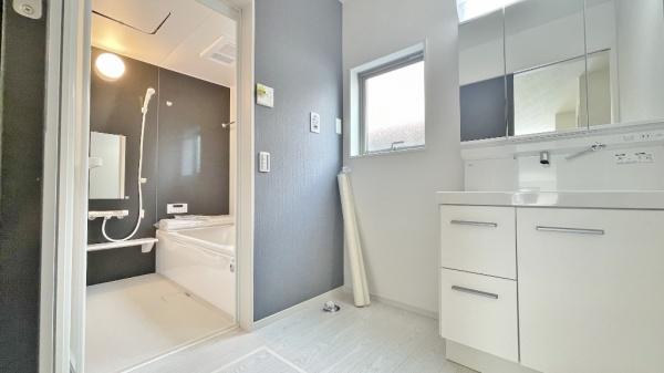 瀬谷区三ツ境　全２棟２号棟