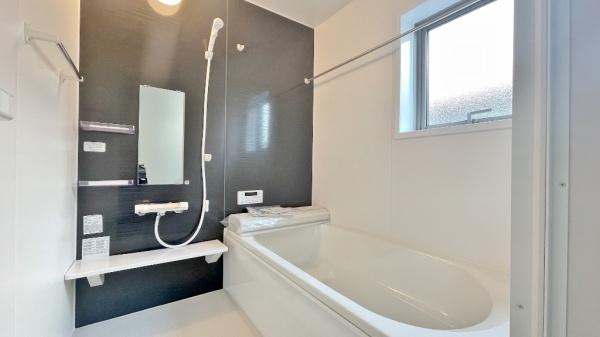 瀬谷区三ツ境　全２棟２号棟