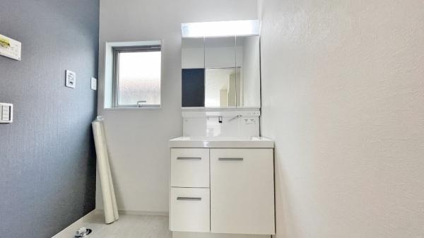 瀬谷区三ツ境　全２棟２号棟