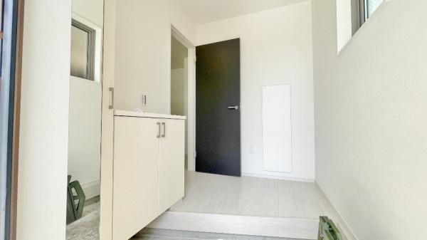 瀬谷区三ツ境　全２棟２号棟