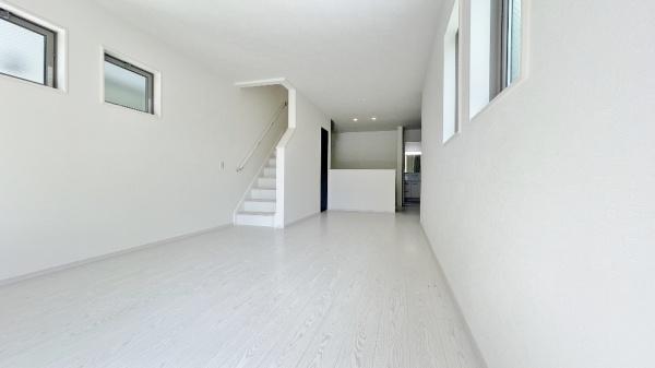 瀬谷区三ツ境　全２棟２号棟