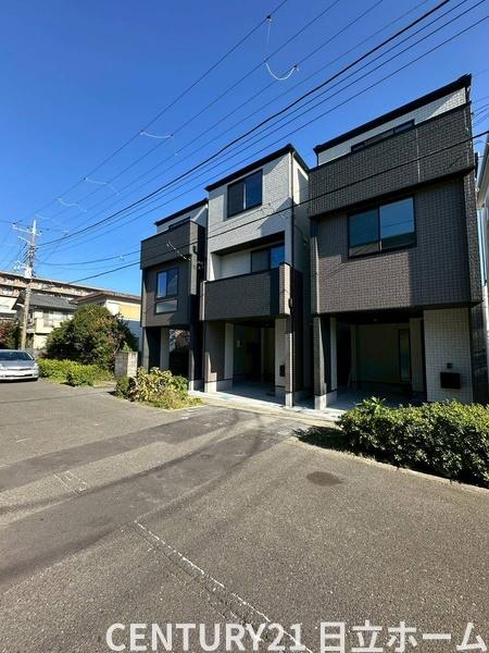 鎌倉市大船４丁目　全３棟２号棟