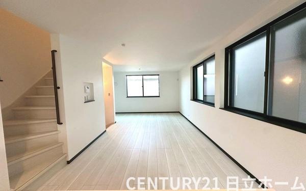 鎌倉市大船４丁目　全３棟２号棟