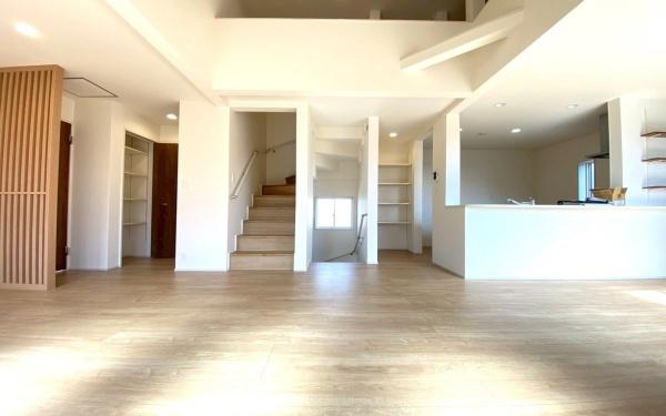 泉区上飯田町　全2棟2号棟