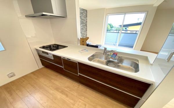 泉区上飯田町　全2棟2号棟