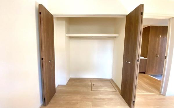 泉区上飯田町　全2棟2号棟