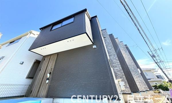 旭区白根６丁目　全２棟１号棟