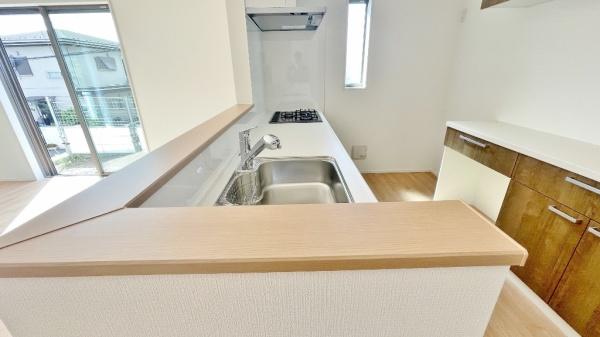 緑区北八朔町　全１棟１号棟