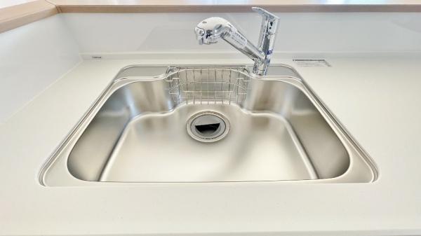 緑区北八朔町　全１棟１号棟